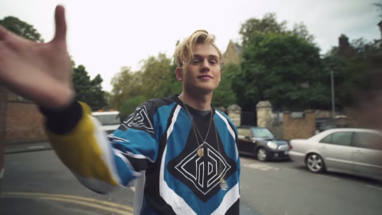 youtu-be-bqaoaqbkexo