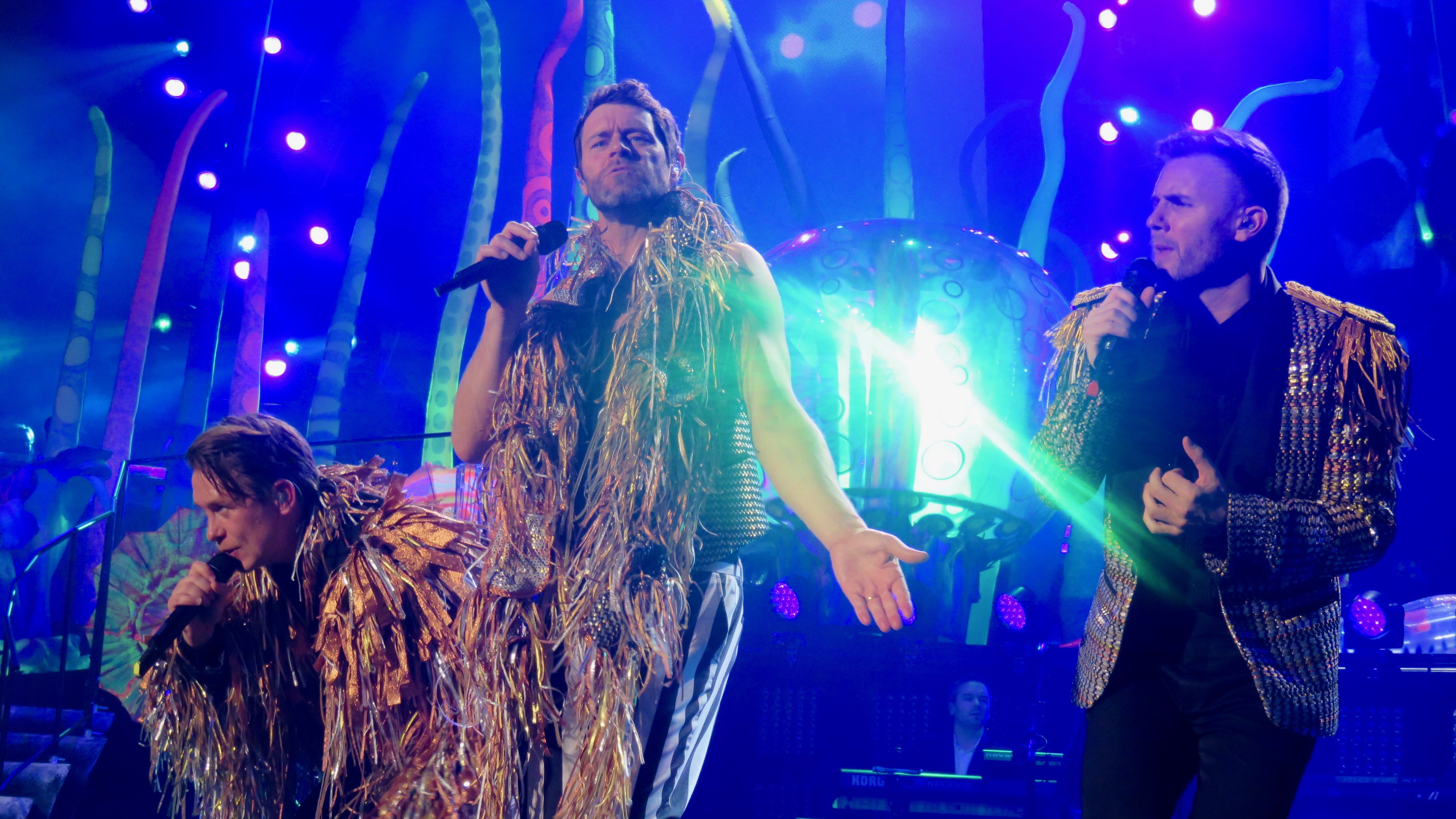 7E680991-3B4A-4D98-BFD9-6BAE6D82DFEB